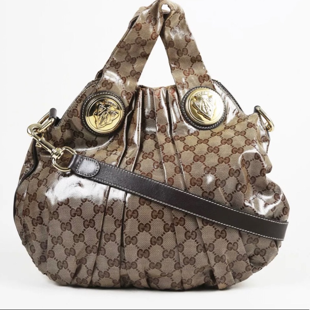 Gucci coated tote.. stun with this beauty.